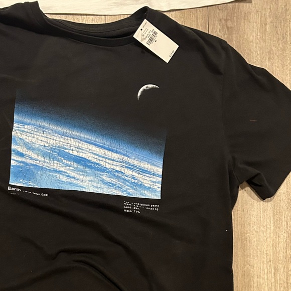 Old Navy New With Tags Re-Sellers Bundle Leggings, Tank Top, T-Shirts All New - Picture 7 of 10